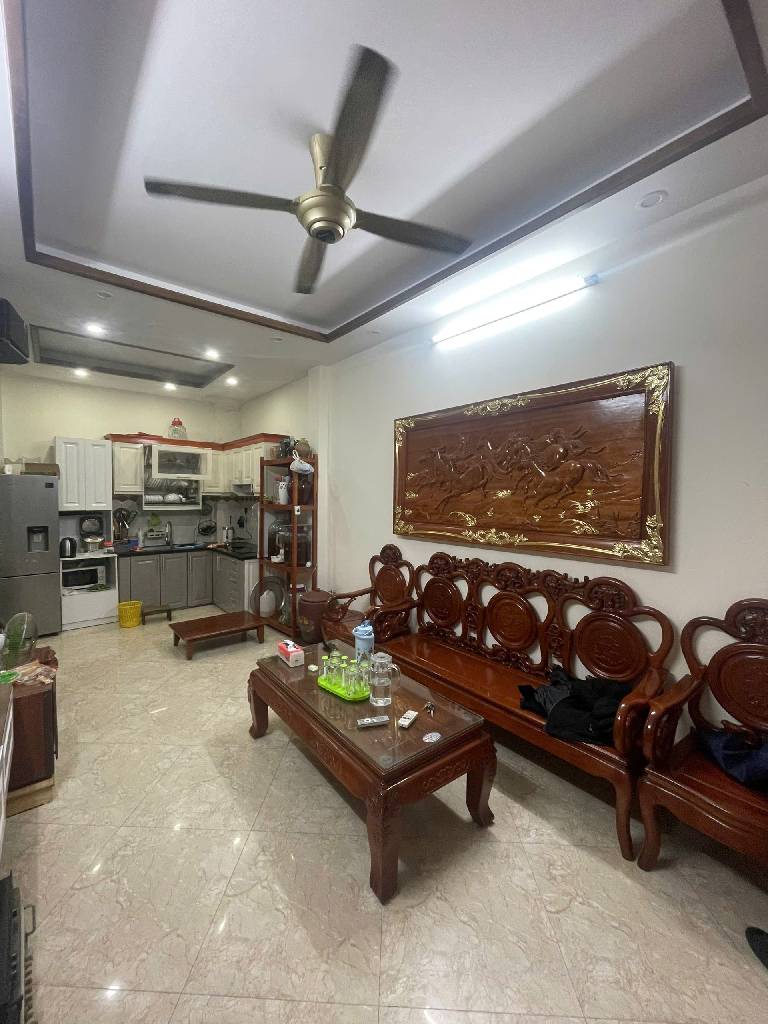 Bán nhà Tam Trinh - diện tích 31m2 5 tầng - ô tô tránh - giá 6,98 tỷ