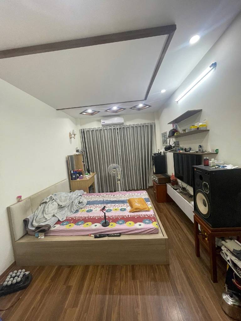 Bán nhà Tam Trinh - diện tích 31m2 5 tầng - ô tô tránh - giá 6,98 tỷ