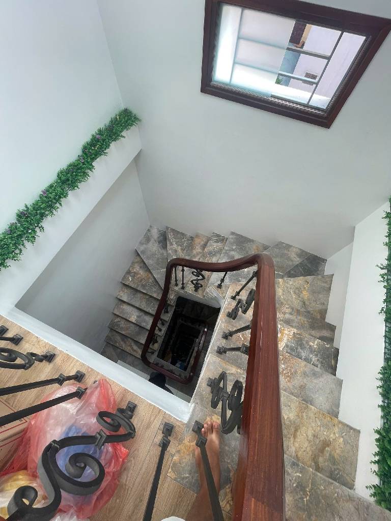 Bán nhà Tam Trinh - diện tích 31m2 5 tầng - ô tô tránh - giá 6,98 tỷ