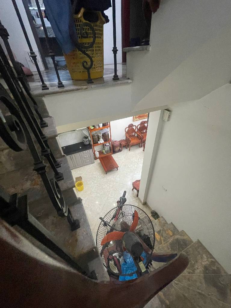 Bán nhà Tam Trinh - diện tích 31m2 5 tầng - ô tô tránh - giá 6,98 tỷ