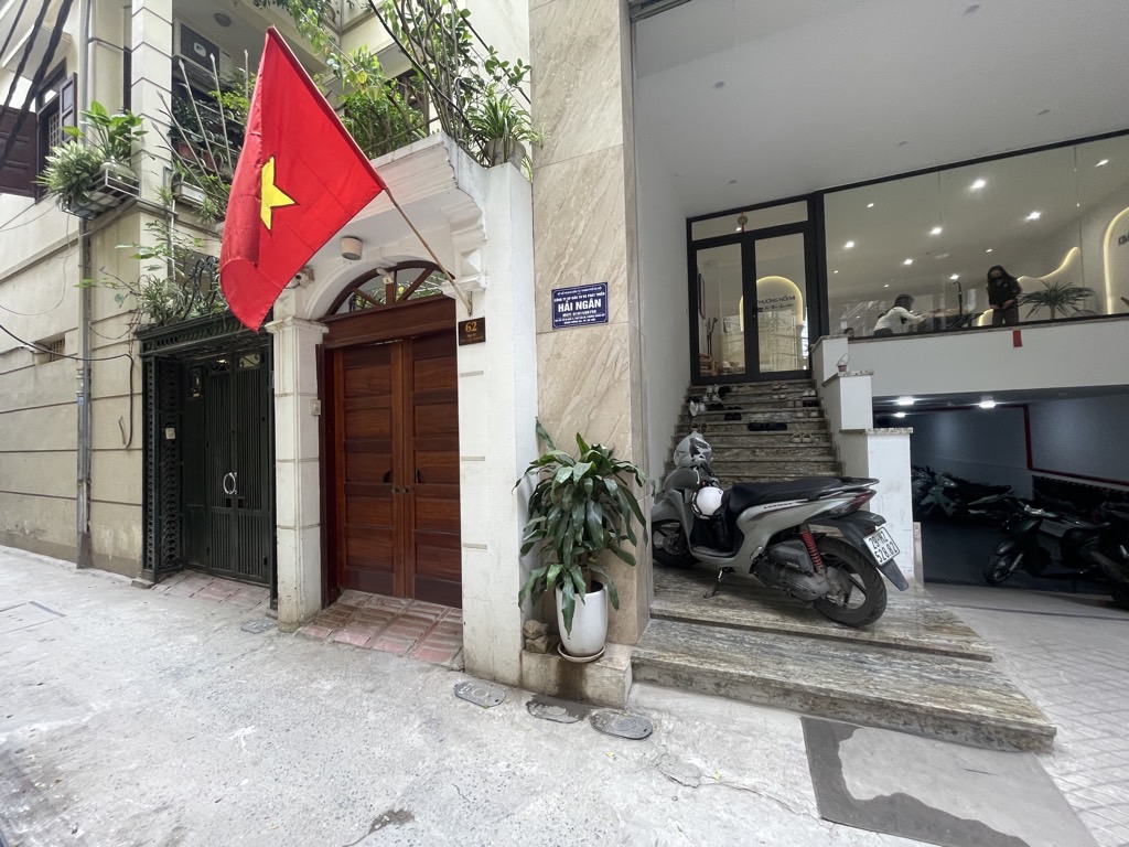 Bán nhà Thái Hà - diện tích 60m2 4 tầng - Ô tô đỗ cổng - giá 16 tỷ