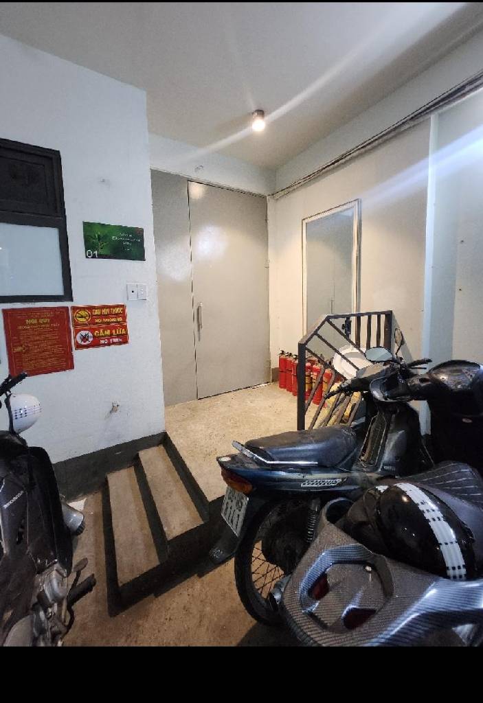 Bán nhà Ngõ Quỳnh - diện tích 73.5m2 6 tầng - Nhà đẹp hiếm có - giá 16,5 tỷ