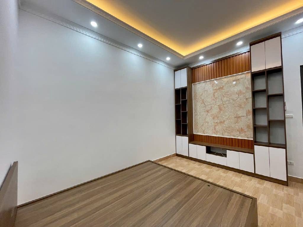 Bán nhà Trương Định - diện tích 57m2 4 tầng - Lô góc - giá 9,2 tỷ