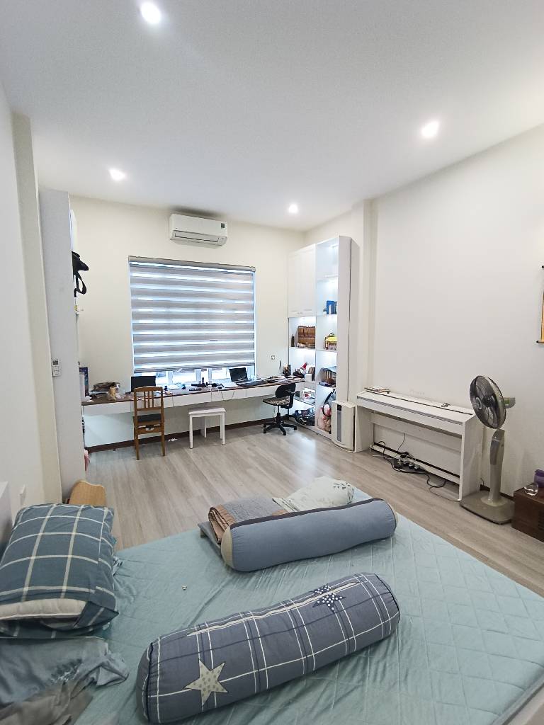 Bán nhà Thái Hà - diện tích 35m2 4 tầng - Ô TÔ ĐỖ - giá 15,3 tỷ