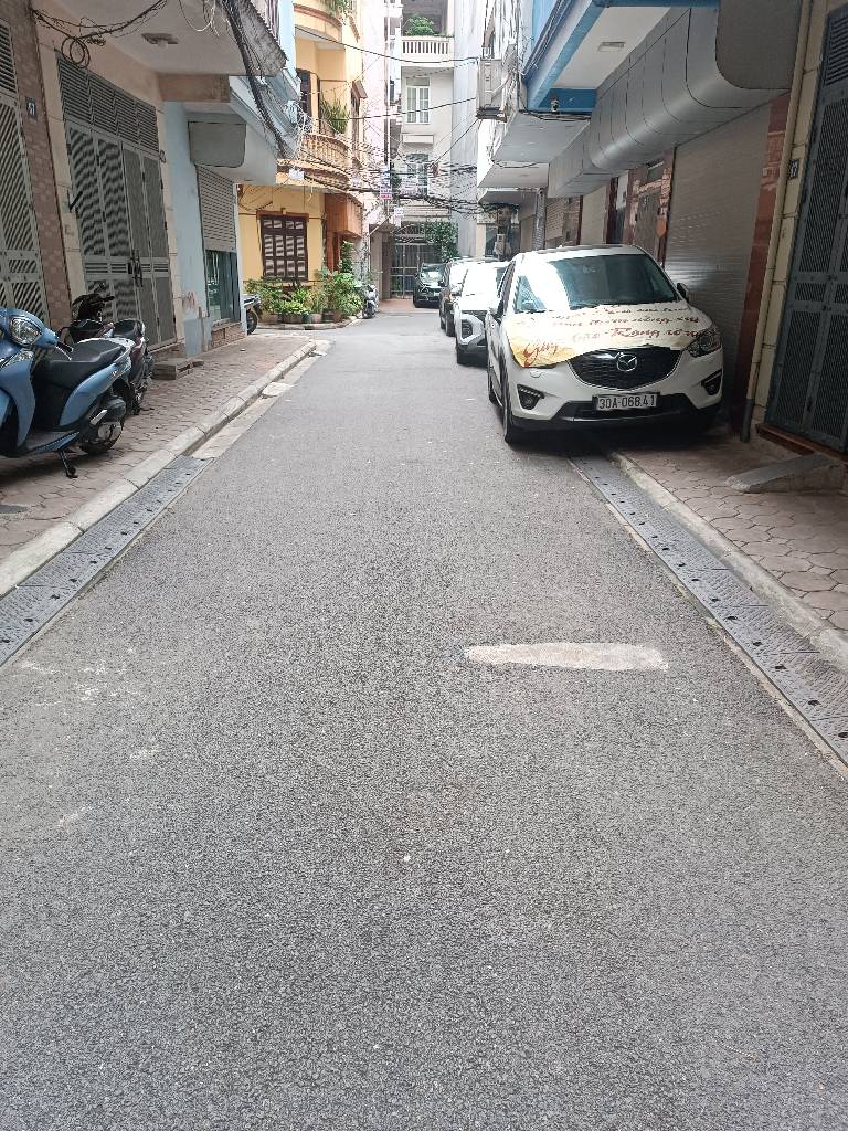 Bán nhà Thái Hà - diện tích 35m2 4 tầng - Ô TÔ ĐỖ - giá 15,3 tỷ