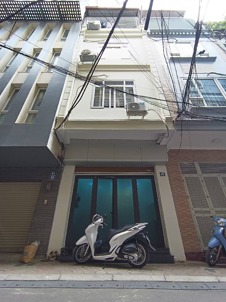 Bán nhà Thái Hà - diện tích 35m2 4 tầng - Ô TÔ ĐỖ - giá 15,3 tỷ