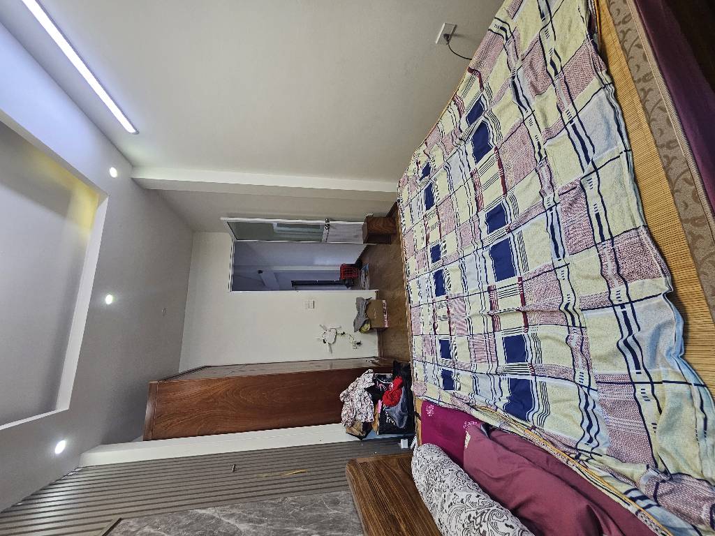 Bán nhà Tam Trinh - diện tích 42.8m2 4 tầng - Ô tô tránh - giá 8,9 tỷ