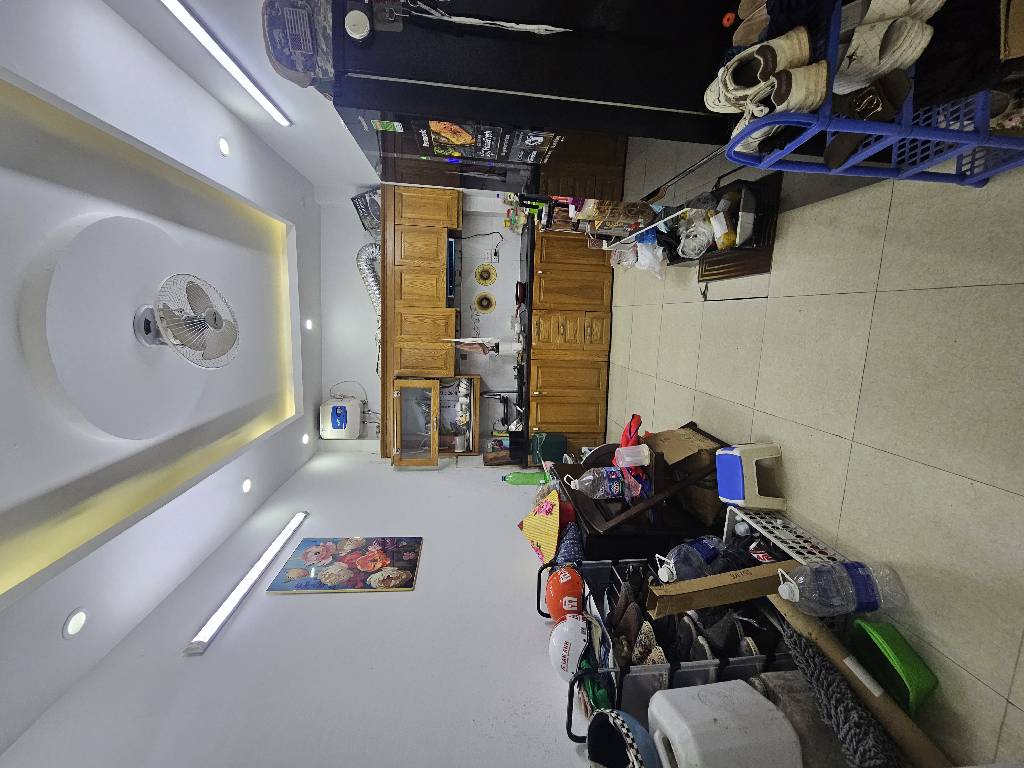 Bán nhà Tam Trinh - diện tích 42.8m2 4 tầng - Ô tô tránh - giá 8,9 tỷ