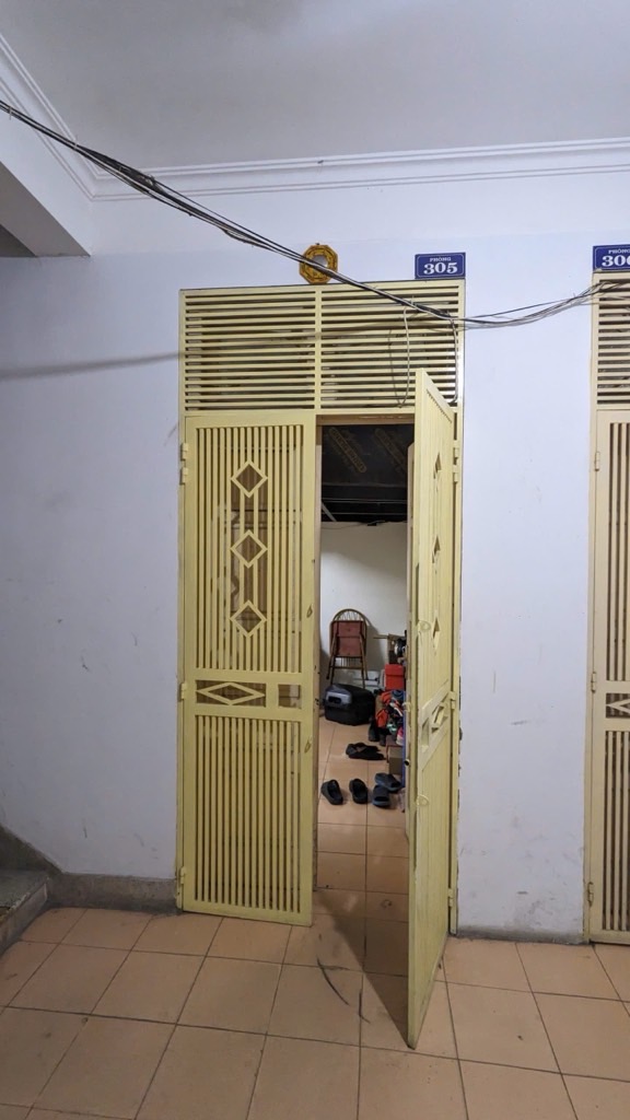 Bán nhà Hào Nam - diện tích 45m2 1 tầng - ô tô vào chân cầu thang - giá 3,05 tỷ