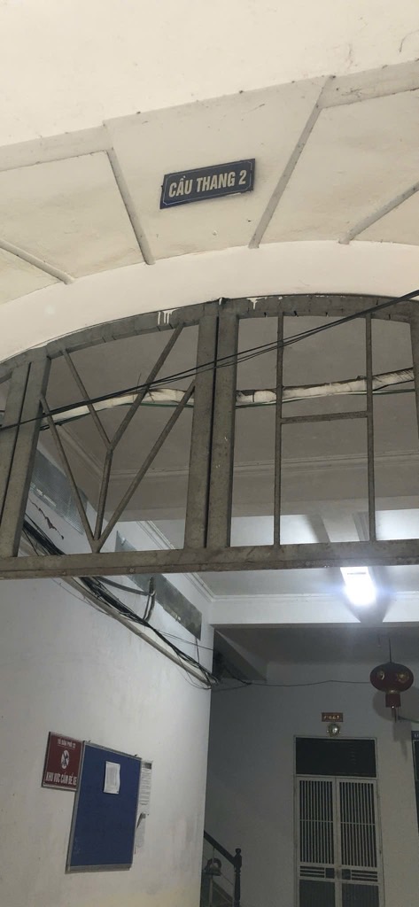 Bán nhà Hào Nam - diện tích 45m2 1 tầng - ô tô vào chân cầu thang - giá 3,05 tỷ