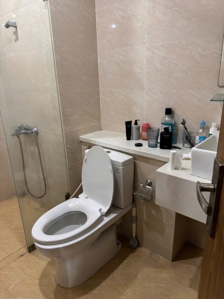 Bán nhà Nguyễn Xiển - diện tích 66,3m2 1 tầng - Có Slot ô tô Hầm - giá 6,85 tỷ