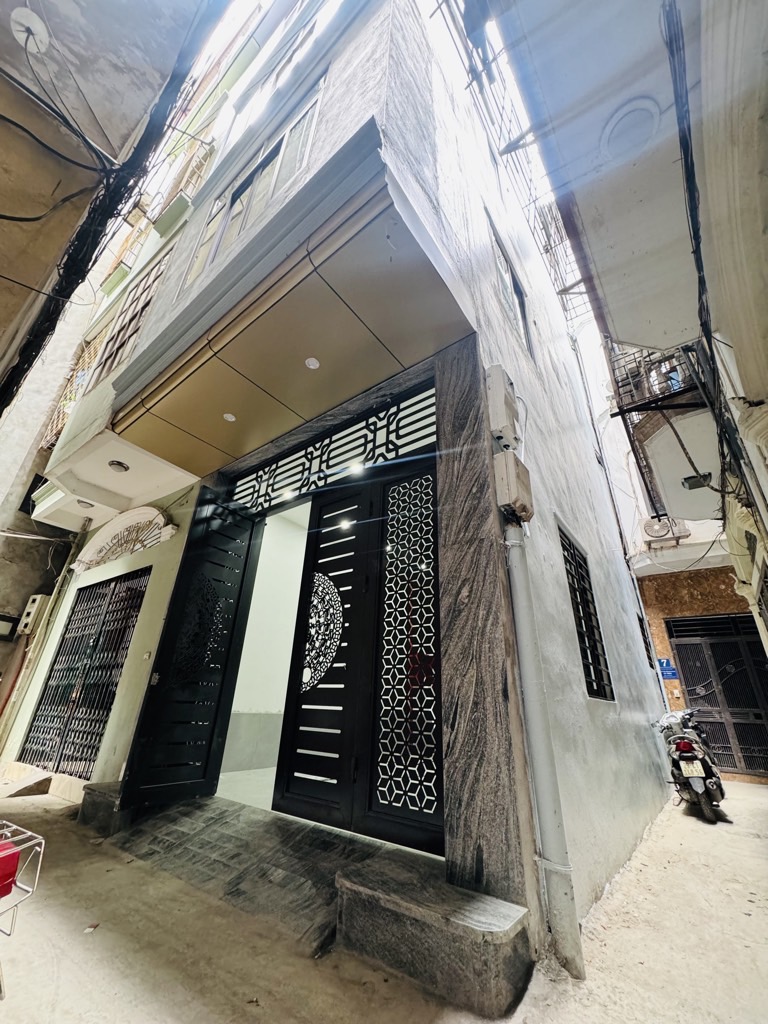 Bán nhà ngõ Linh Quang - diện tích 35,2m2 7 tầng - Nhà lô góc 2 mặt thoáng - giá 11,8 tỷ