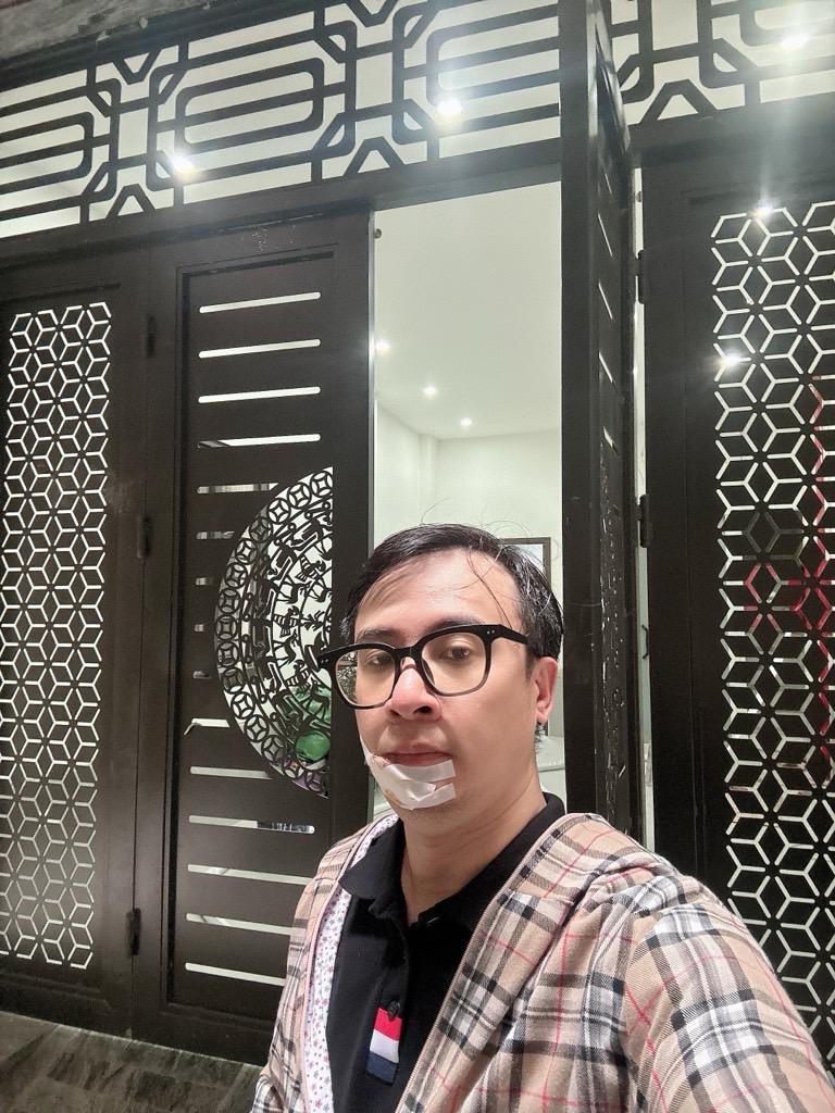 Bán nhà ngõ Linh Quang - diện tích 35,2m2 7 tầng - Nhà lô góc 2 mặt thoáng - giá 11,8 tỷ