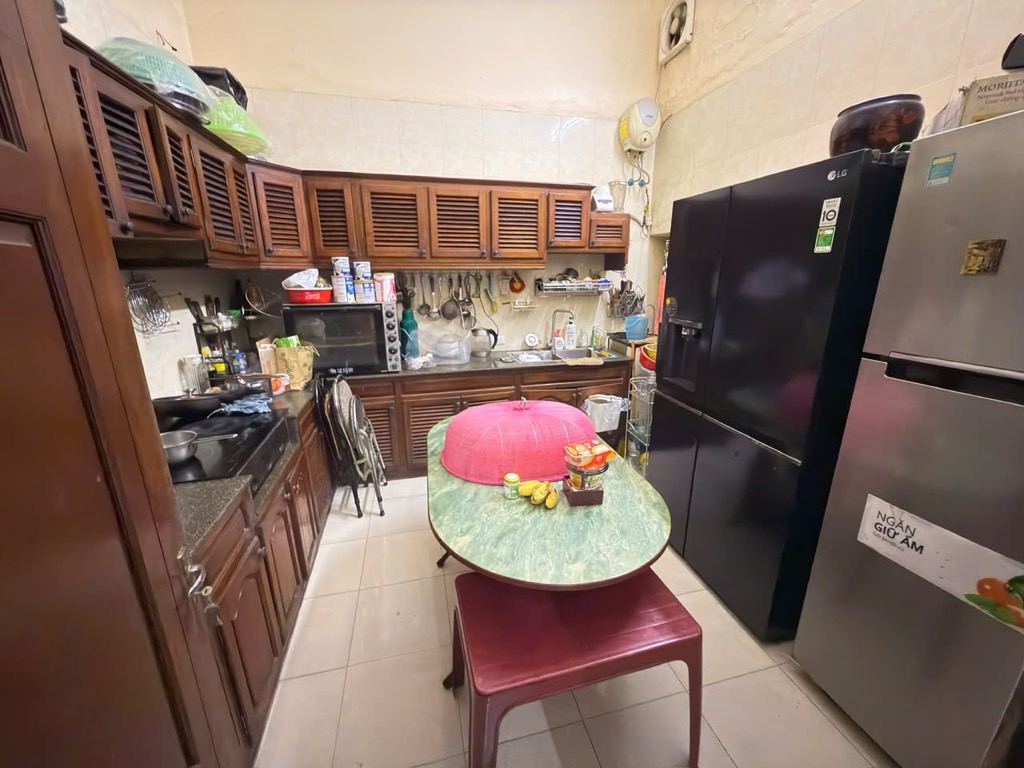 Bán nhà Hồng Mai - diện tích 46,5m2 3 tầng - Ô TÔ ĐỖ CỬA - giá 16,3 tỷ