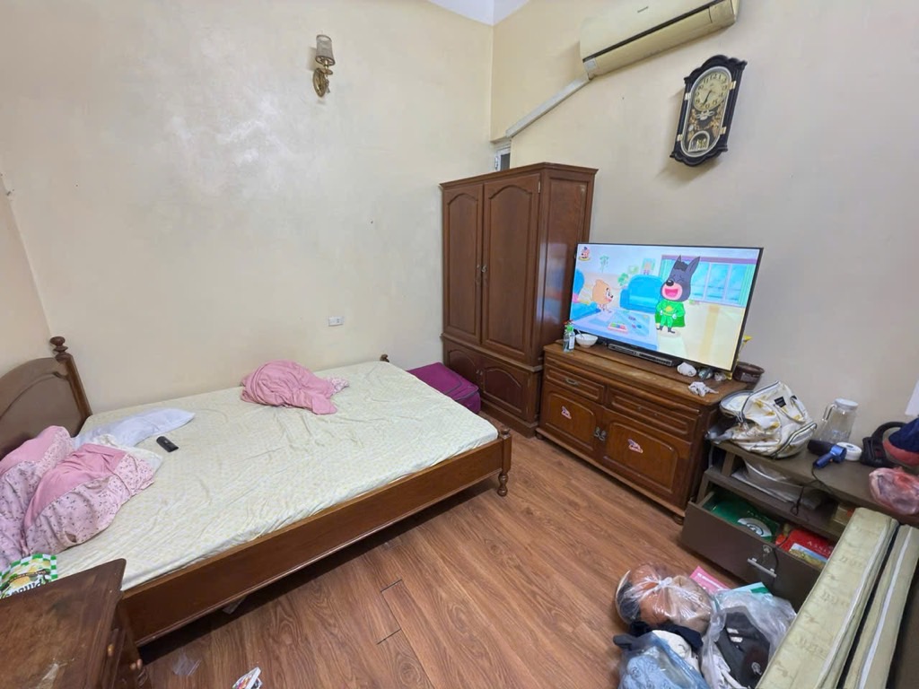 Bán nhà Hồng Mai - diện tích 46,5m2 3 tầng - Ô TÔ ĐỖ CỬA - giá 16,3 tỷ