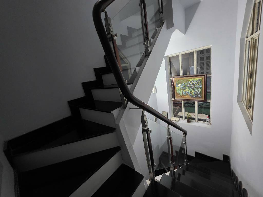 Bán nhà Nguyễn Cao - diện tích 58m2 4 tầng - mặt phố kinh doanh - giá 19,5 tỷ