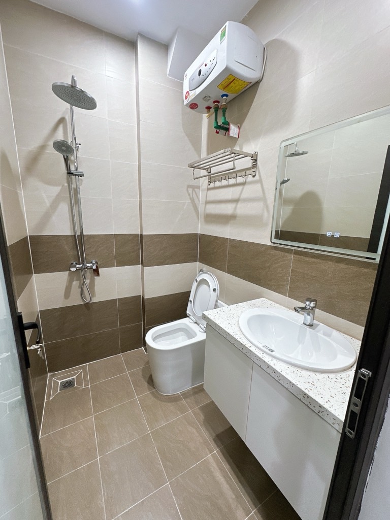 Bán nhà Định Công Thượng - diện tích 34m2 6 tầng - Ô tô đỗ cửa - giá 10 tỷ