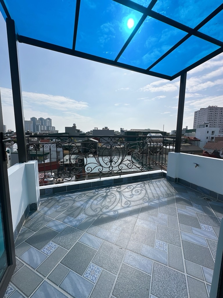 Bán nhà Định Công Thượng - diện tích 34m2 6 tầng - Ô tô đỗ cửa - giá 10 tỷ