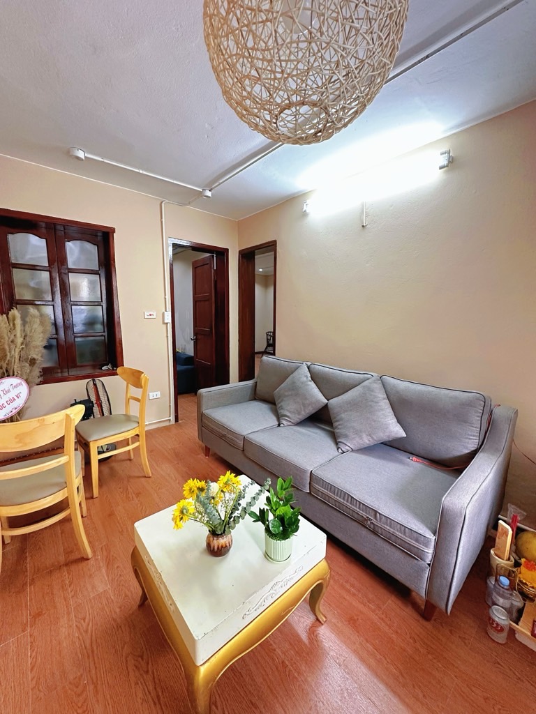 Bán nhà Đống Đa - diện tích 38.5m2 2 tầng - Mặt phố 2 mặt thoáng - giá 6,5 tỷ