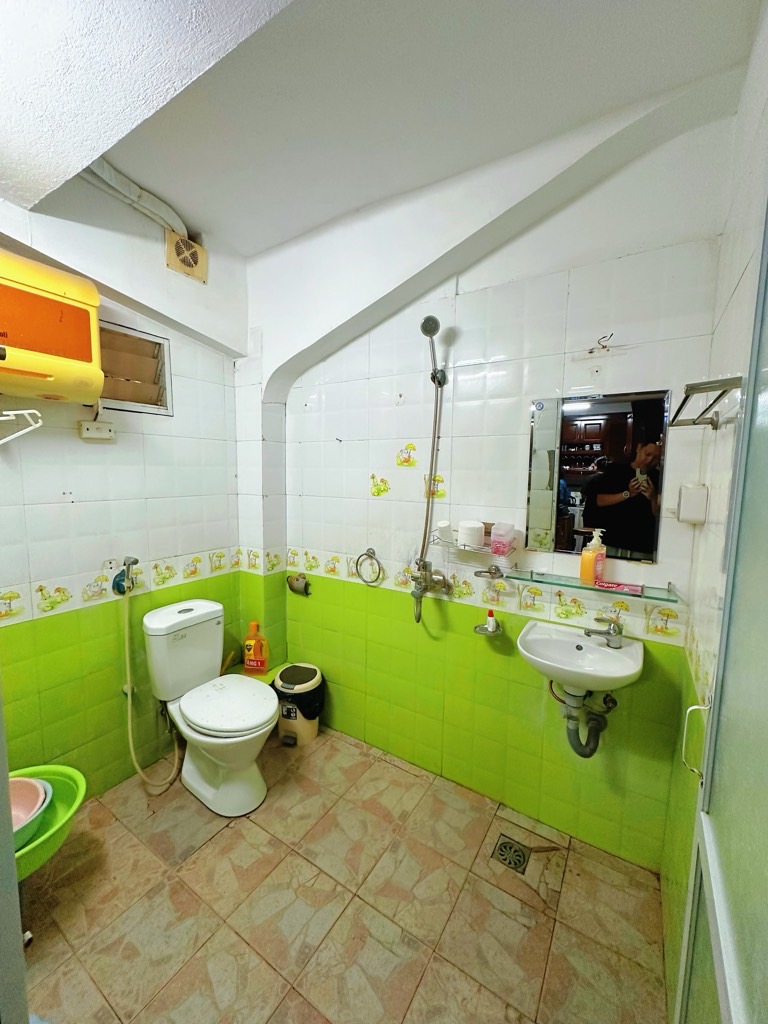 Bán nhà Đống Đa - diện tích 38.5m2 2 tầng - Mặt phố 2 mặt thoáng - giá 6,5 tỷ