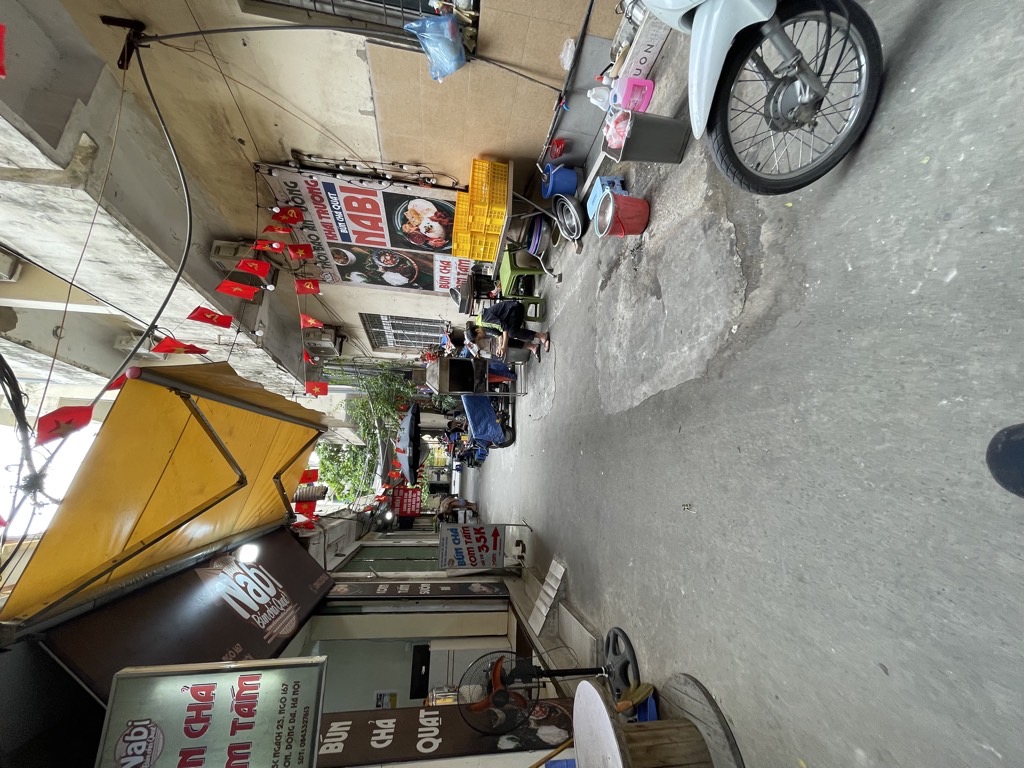 Bán nhà Tây Sơn - diện tích 71.9m2 4 tầng - Lõi Đống Đa - giá 24,2 tỷ