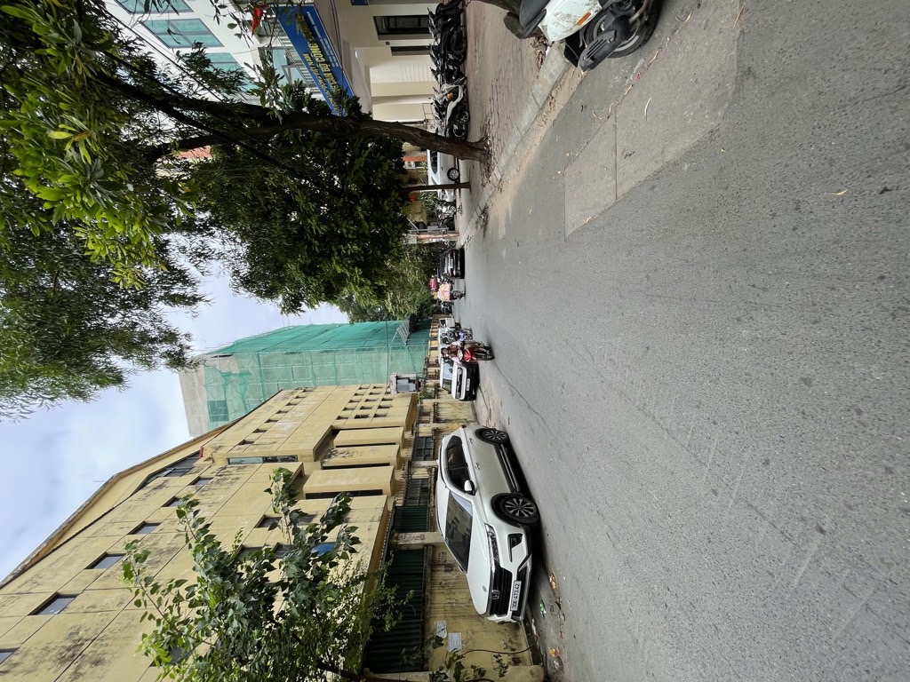 Bán nhà Tây Sơn - diện tích 71.9m2 4 tầng - Lõi Đống Đa - giá 24,2 tỷ