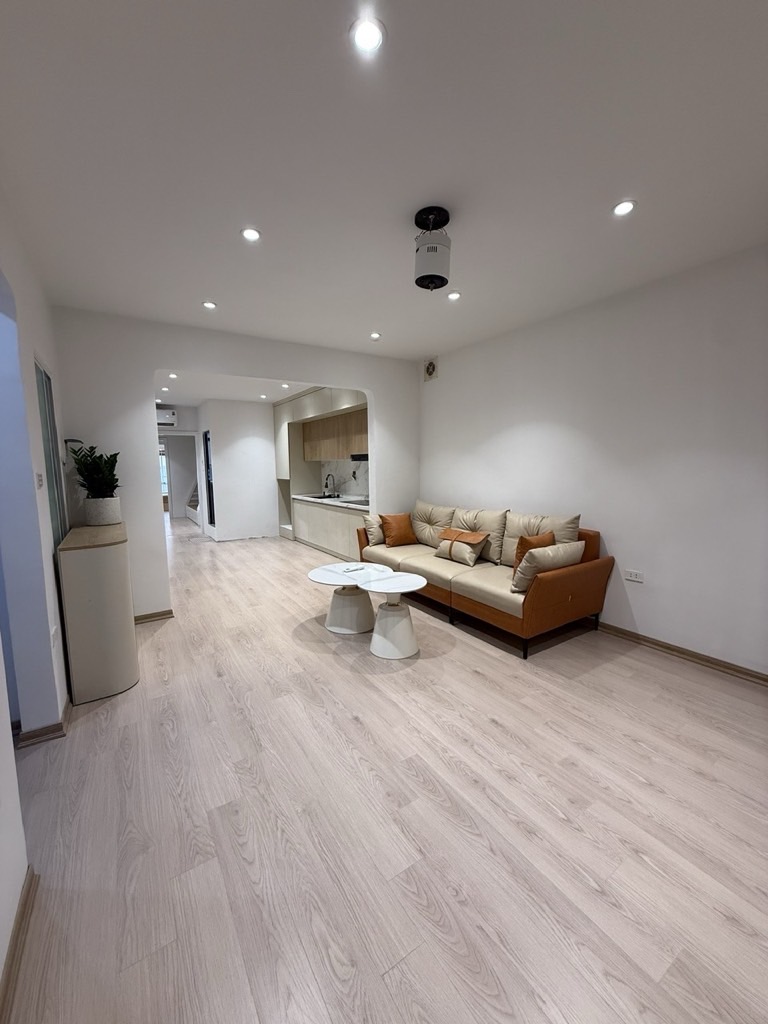 Bán nhà Thanh Xuân - diện tích 80m2 1 tầng - nhà mới đẹp, full nội thất - giá 4,4 tỷ