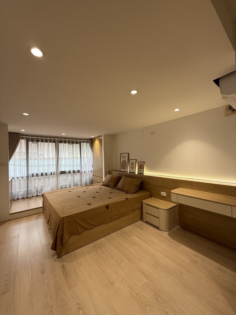 Bán nhà Thanh Xuân - diện tích 80m2 1 tầng - nhà mới đẹp, full nội thất - giá 4,4 tỷ