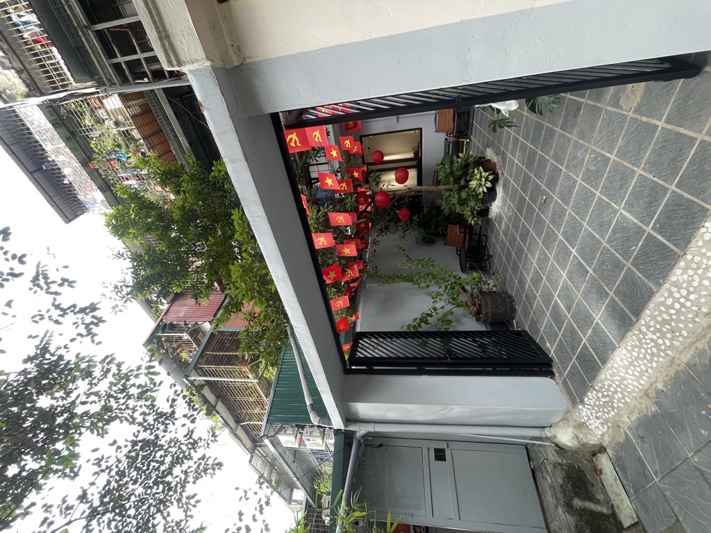 Bán nhà Khuất Duy Tiến - diện tích 120m2 1 tầng - NGÕ THÔNG- KINH DOANH VÔ ĐỐI - giá 8,2 tỷ