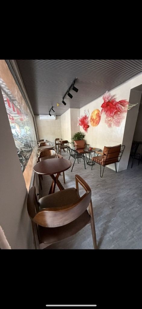 Bán nhà Khuất Duy Tiến - diện tích 120m2 1 tầng - NGÕ THÔNG- KINH DOANH VÔ ĐỐI - giá 8,2 tỷ