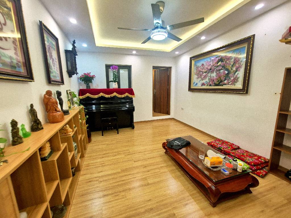 Bán nhà Thổ Quan - diện tích 75m2 1 tầng - Căn góc, nội thất đẹp - giá 5,29 tỷ