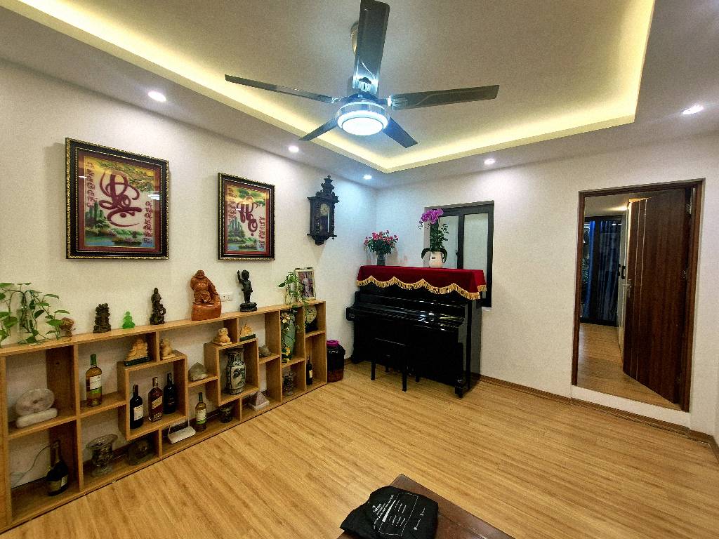 Bán nhà Thổ Quan - diện tích 75m2 1 tầng - Căn góc, nội thất đẹp - giá 5,29 tỷ