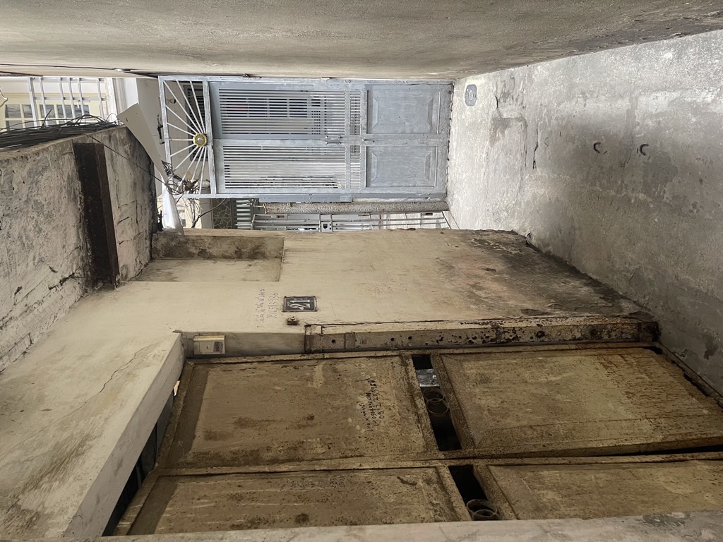 Bán nhà Phố Vọng - diện tích 60,3m2 1 tầng - ô tô vào cách 10m - giá 10,8 tỷ