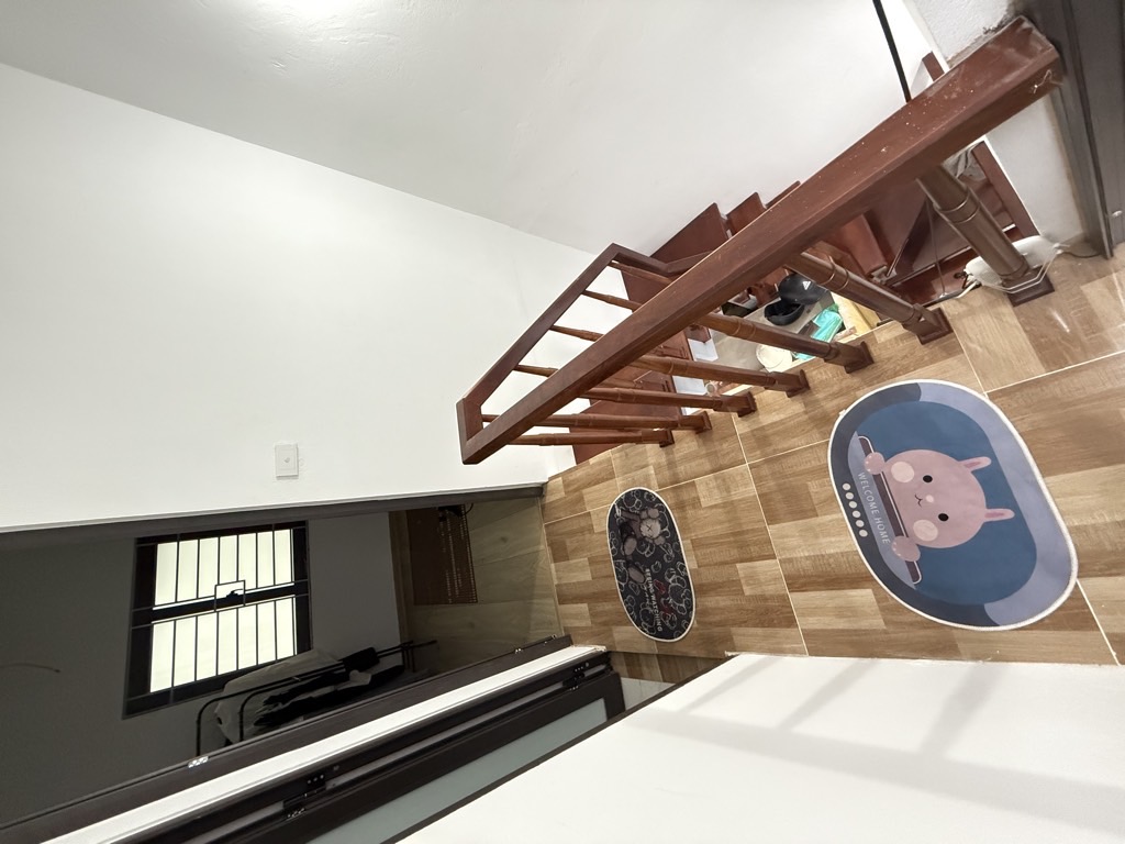 Bán nhà Tân Khai - diện tích 33m2 2 tầng - Cách ô tô 10m - giá 1,95 tỷ