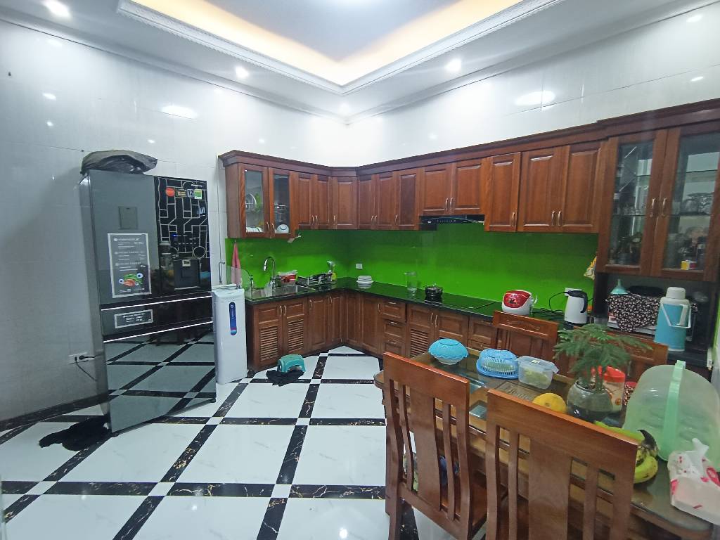 Bán nhà Bùi Xương Trạch - diện tích 66,2m2 4 tầng - gần ô tô - giá 16 tỷ