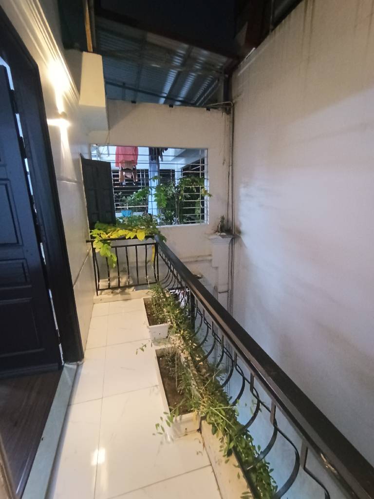 Bán nhà Bùi Xương Trạch - diện tích 66,2m2 4 tầng - gần ô tô - giá 16 tỷ