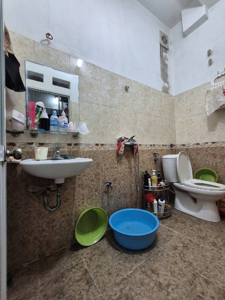 Bán nhà Bùi Xương Trạch - diện tích 31m2 4 tầng - Lô góc, ô tô đỗ cửa - giá 3,4 tỷ