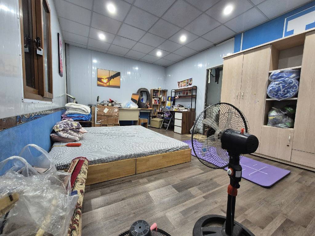 Bán nhà Bùi Xương Trạch - diện tích 31m2 4 tầng - Lô góc, ô tô đỗ cửa - giá 3,4 tỷ