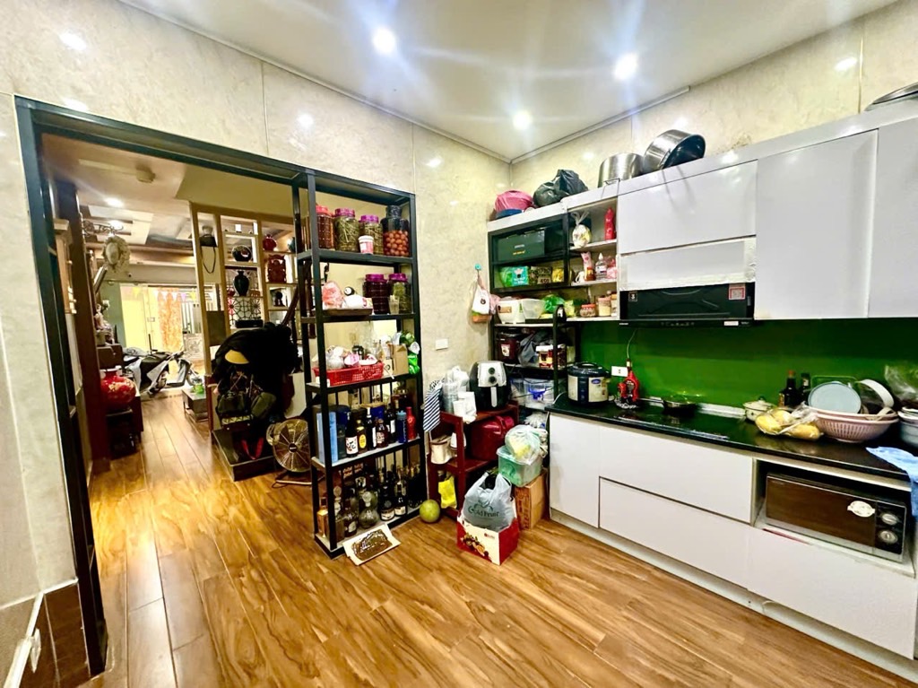 Bán nhà Đê Trần Khát Chân - diện tích 45m2 4 tầng - Ô TÔ VÀO NHÀ - giá 13,3 tỷ