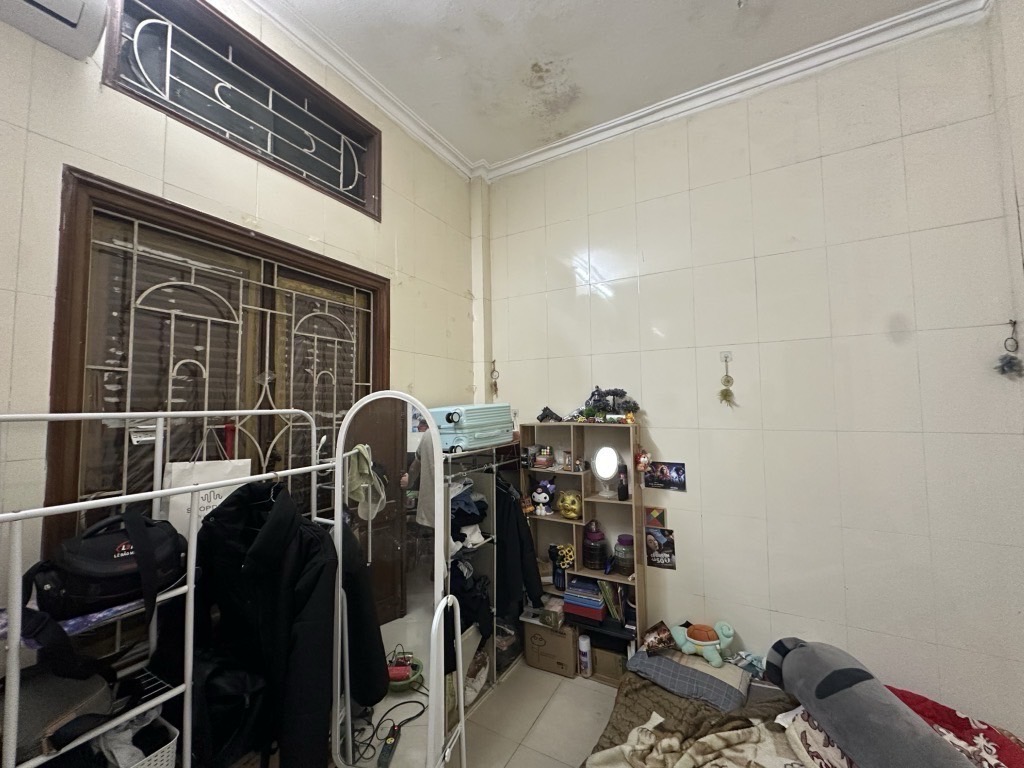 Bán nhà Chính Kinh - diện tích 45.2m2 3 tầng - gần ô tô - giá 8,9 tỷ