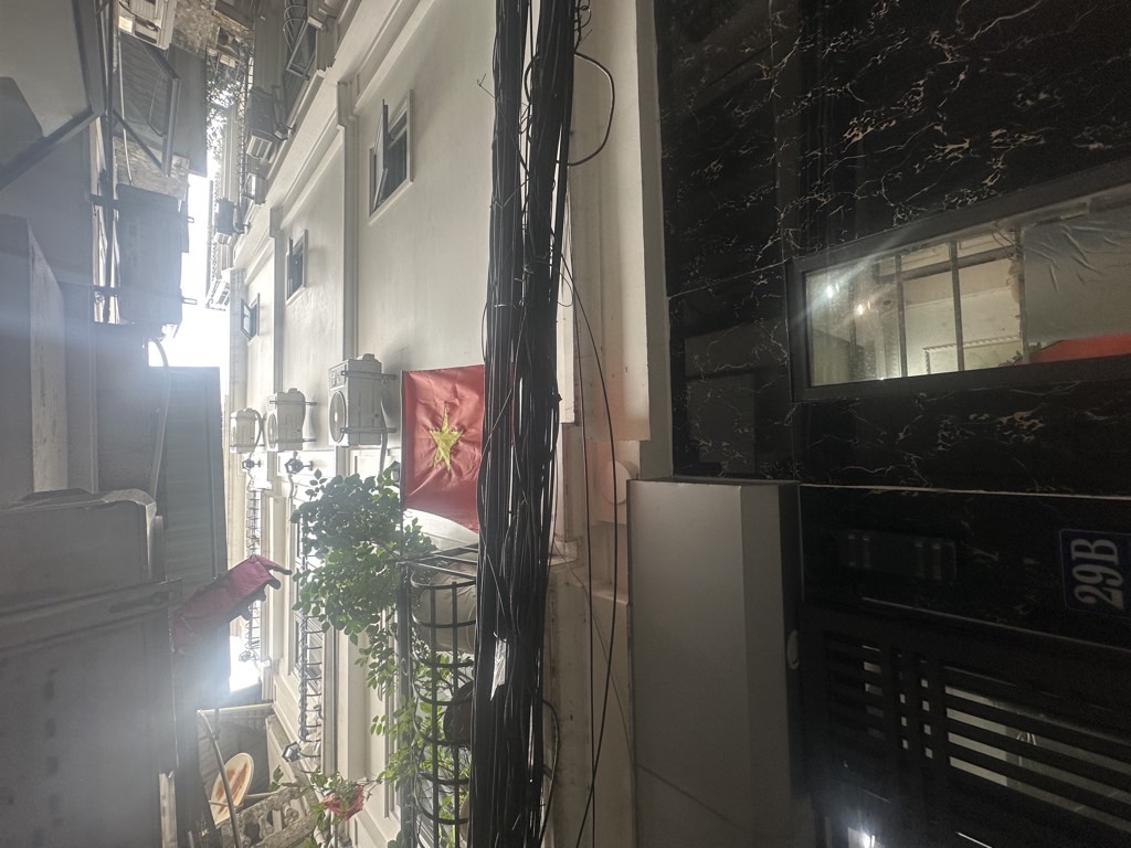 Bán nhà Kim Ngưu - diện tích 30m2 5 tầng - Nhà đẹp hiếm có - giá 8,6 tỷ