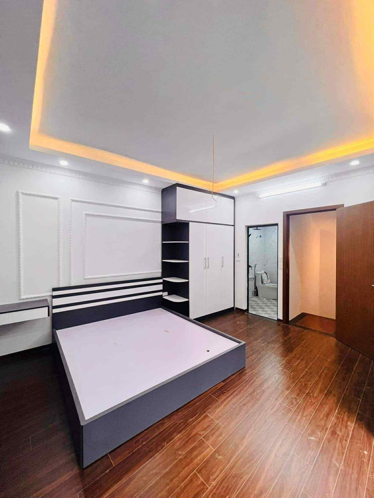 Bán nhà Kim Ngưu - diện tích 30m2 5 tầng - Nhà đẹp hiếm có - giá 8,6 tỷ