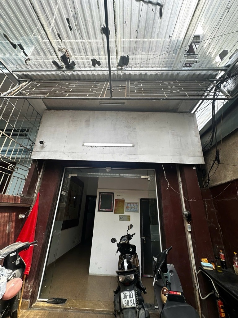 Bán nhà Láng - diện tích 125m2 3 tầng - Nhà 3 tầng đang làm căn hộ cho thuê - giá 22 tỷ