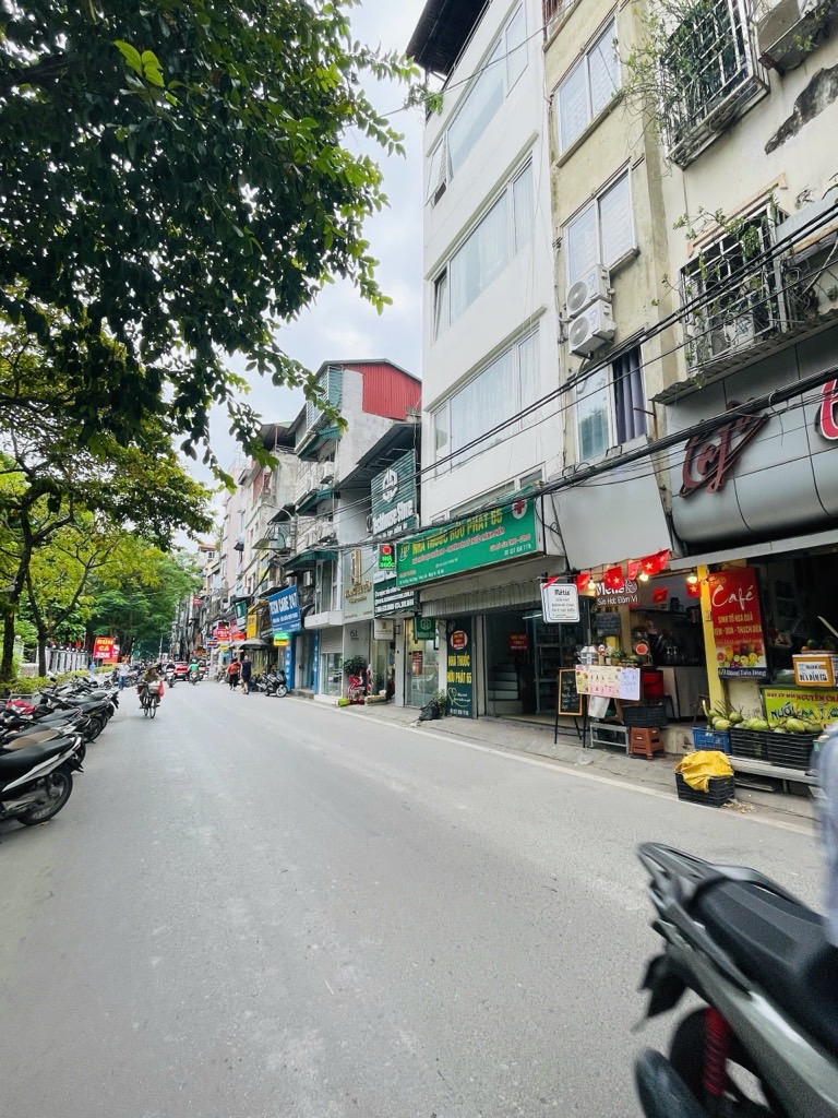 Bán nhà Đặng Tiến Đông - diện tích 26.7m2 5 tầng - Ô TÔ TRÁNH - giá 20 tỷ