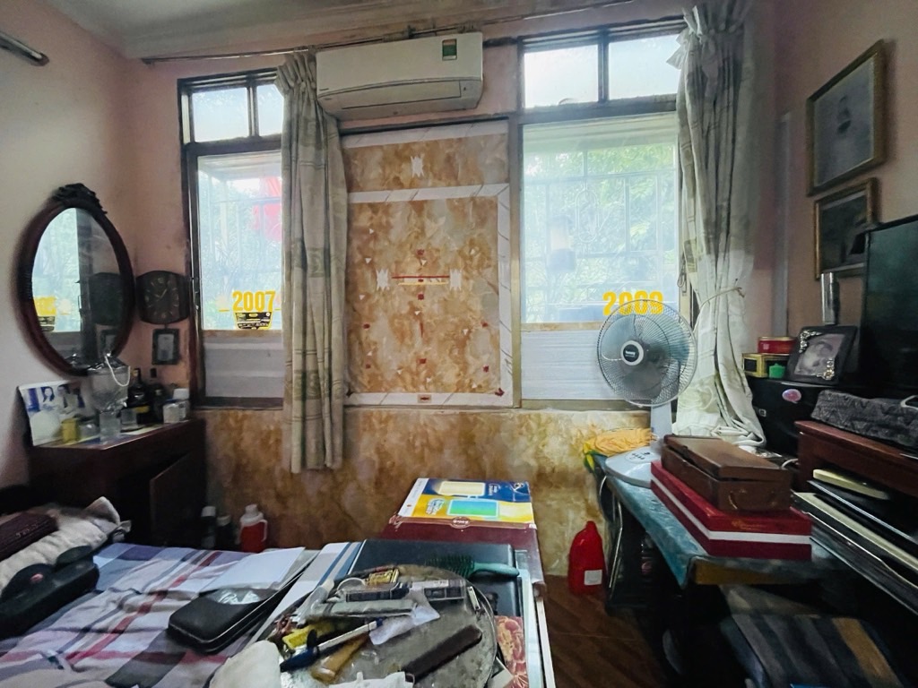 Bán nhà Đặng Tiến Đông - diện tích 26.7m2 5 tầng - Ô TÔ TRÁNH - giá 20 tỷ