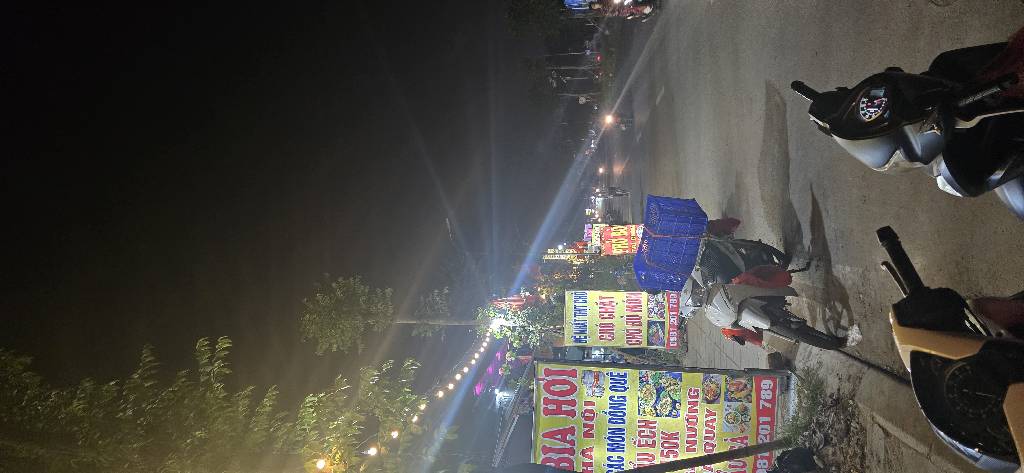 Bán nhà Vĩnh Hoàng - diện tích 28m2 2 tầng - Ô tô đỗ cửa - giá 1,75 tỷ