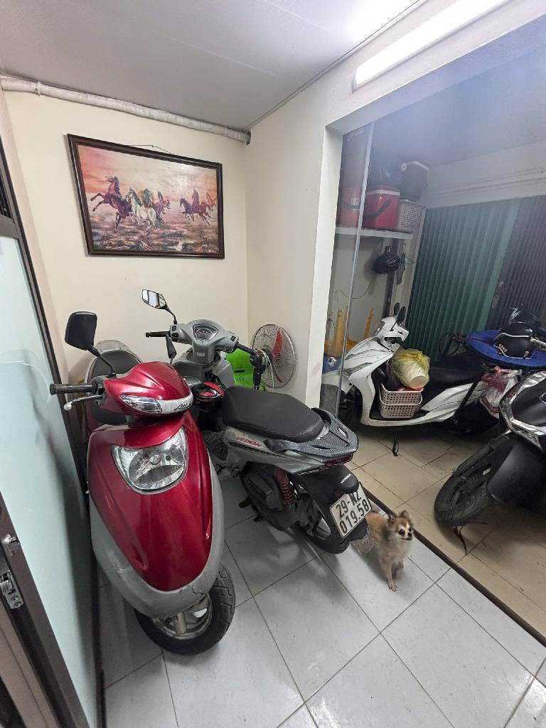 Bán nhà Vĩnh Hoàng - diện tích 32m2 2 tầng - CỰC HIẾM NHỎ - giá 1,7 tỷ