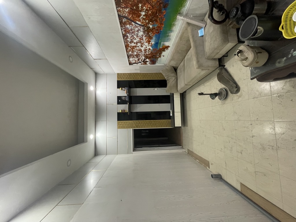 Bán nhà Trịnh Đình Cửu - diện tích 64m2 3 tầng - Bán đất tặng nhà - giá 11,5 tỷ