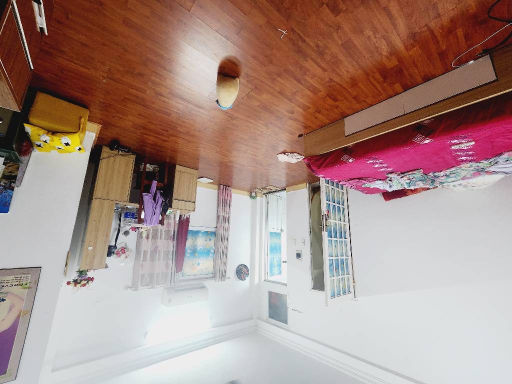 Bán nhà Pháo Đài Láng - diện tích 59m2 5 tầng - Lô góc, dân xây - giá 18,5 tỷ