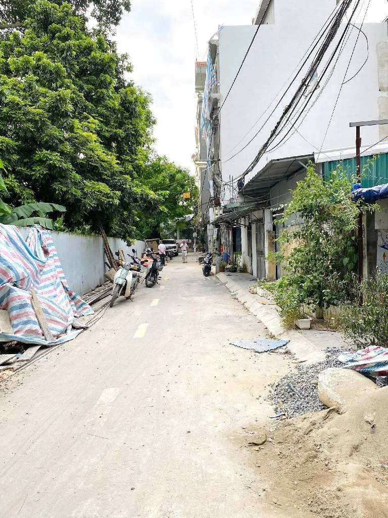 Bán nhà Nguyễn Khoái - diện tích 48.3m2 5 tầng - Ô tô tránh - giá 9,8 tỷ